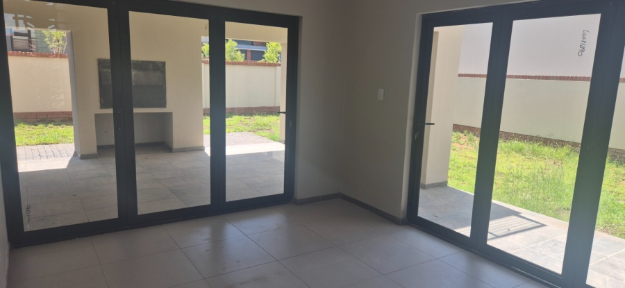 4 Bedroom Property for Sale in Wild Olive Estate Free State